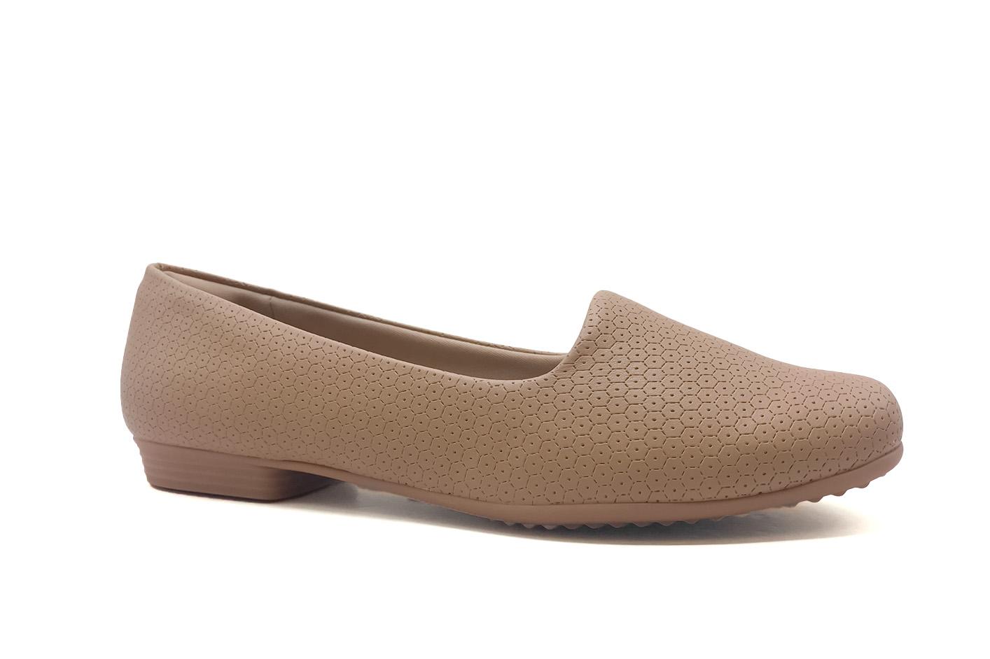 Nude color outlet loafers