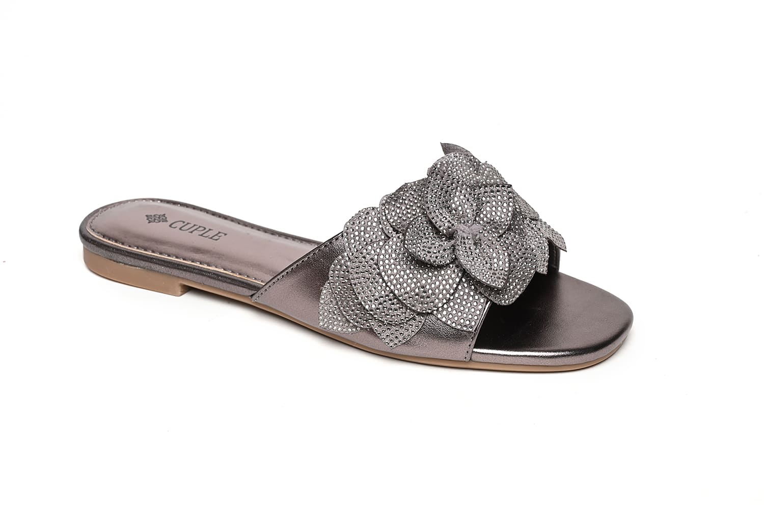 Open toe cheap flat sandals